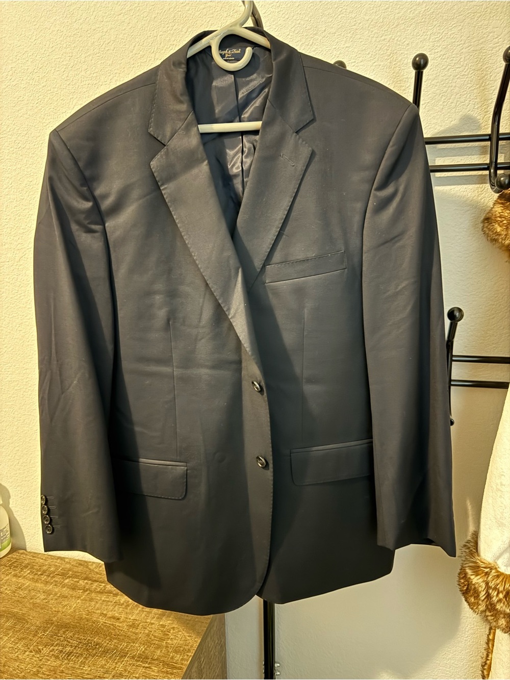 Joseph & Feiss Men's Navy Two-Button Suit Jacket